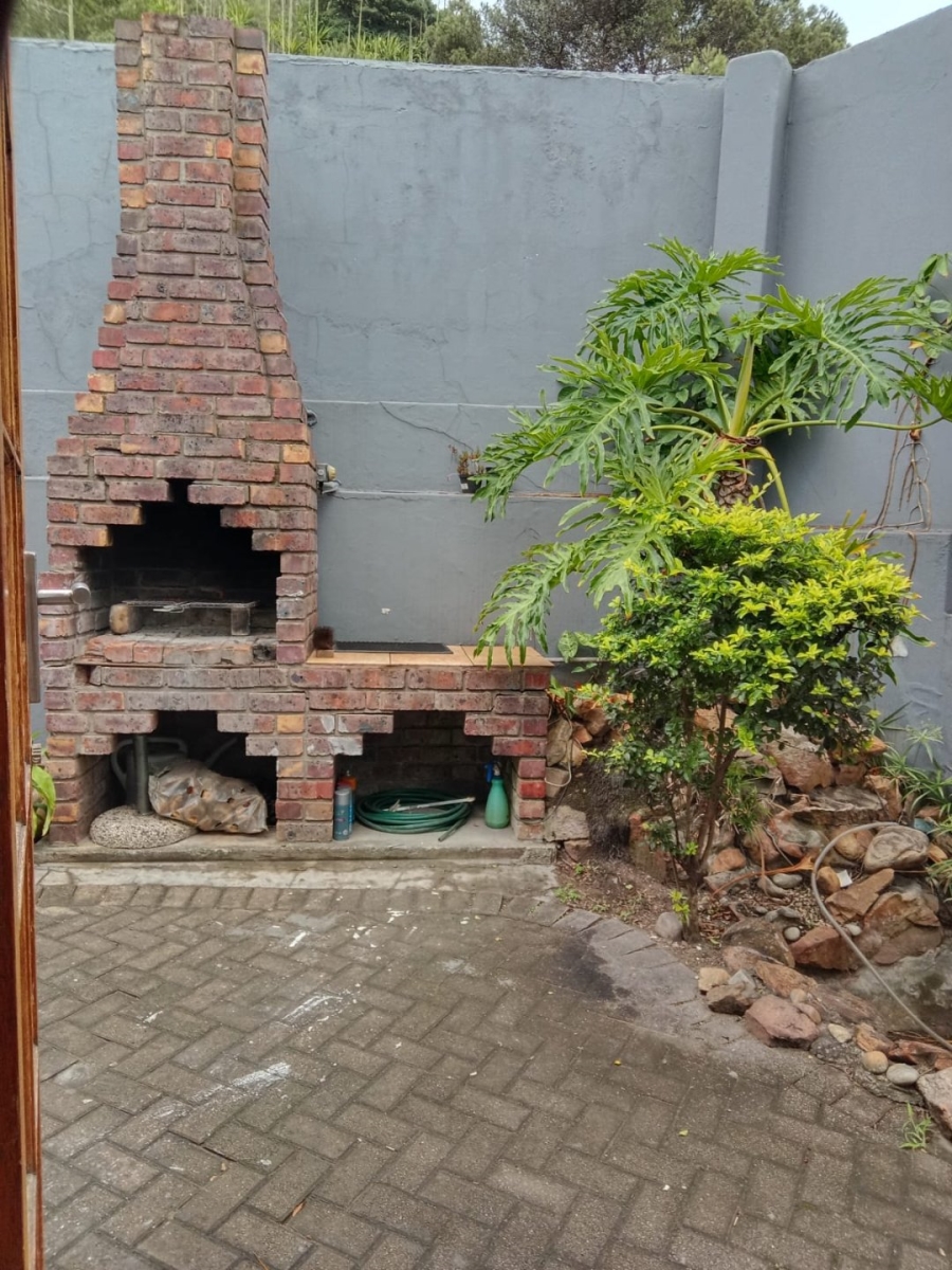 2 Bedroom Property for Sale in South End Eastern Cape